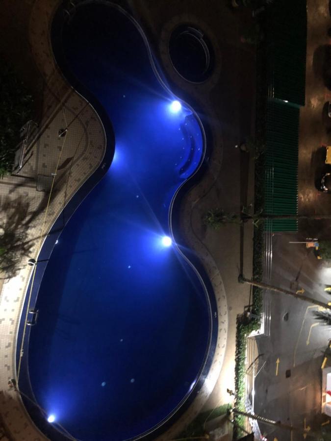 Beach Resort Home Stay Sri Sayang Apartment Batu Ferringhi 2Bedroom Exterior photo